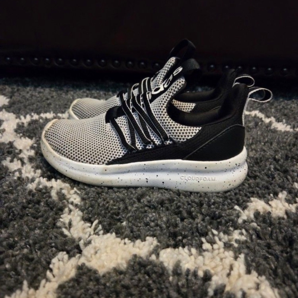 Adidas Kids Sneakers in Black and White